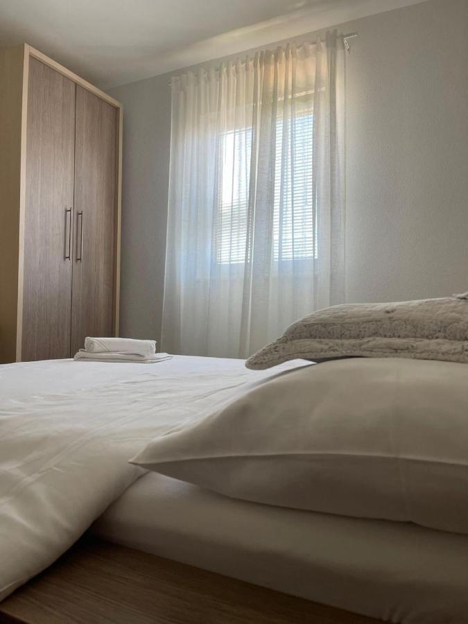 Apartments Belmat Trogir Exterior foto