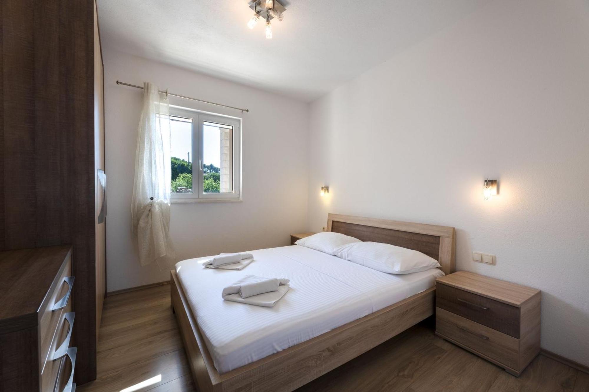 Apartments Belmat Trogir Exterior foto